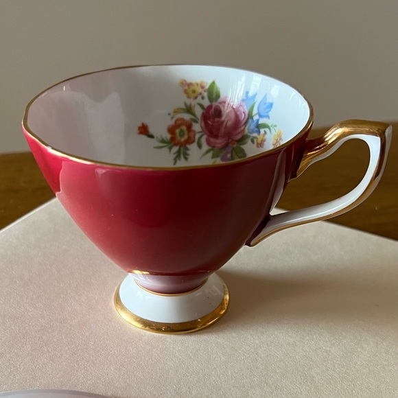Vintage, Taylor & Kent tea cup saucer England - Picture 8 of 14